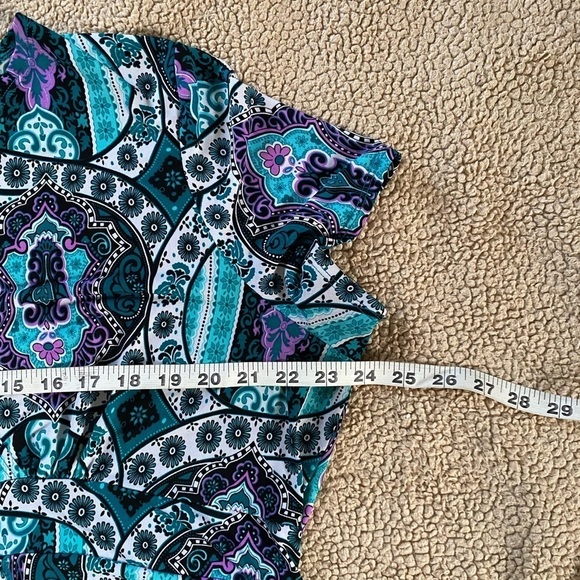 Olivia Paige Pullover Faux Wrap Short Sleeves Top Size 2X - Picture 6 of 9